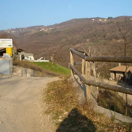 Alloggio per agriturismo Agape *