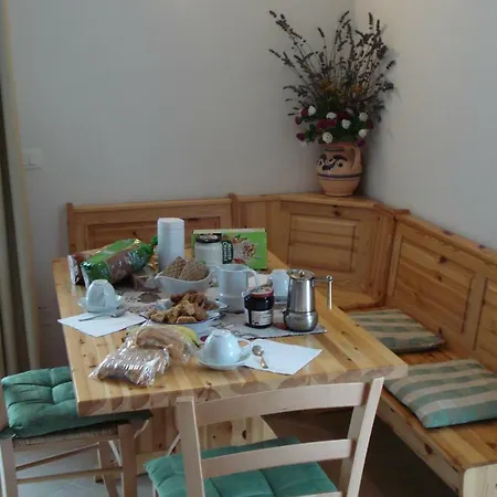Agape Alloggio per agriturismo Caprino Veronese